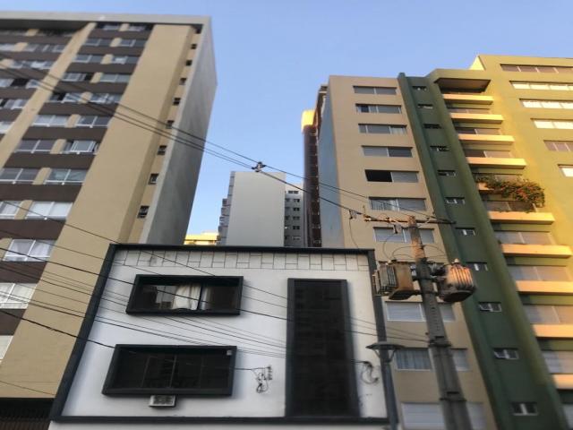 #008.09Ctb - Apartamento para Locação em Curitiba - PR - 1