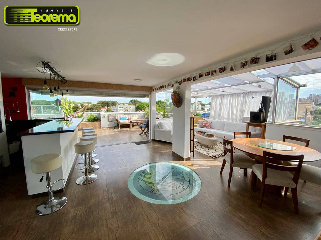 Cobertura, 3 quartos, 232 m² - Foto 2