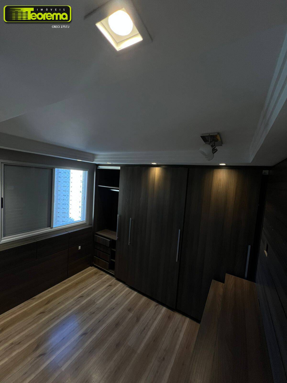 Cobertura à venda e aluguel com 2 quartos, 167m² - Foto 8