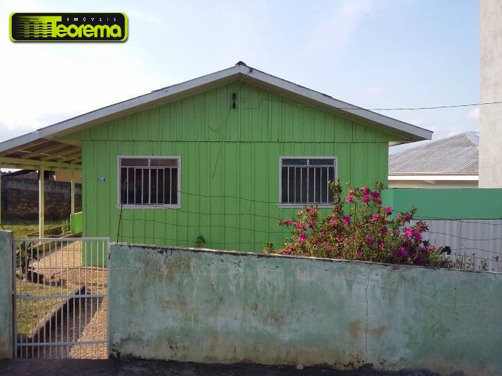 Casa para alugar com 3 quartos, 98m² - Foto 1