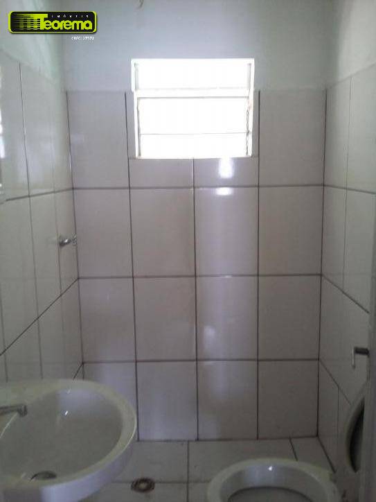 Casa para alugar com 3 quartos, 98m² - Foto 7